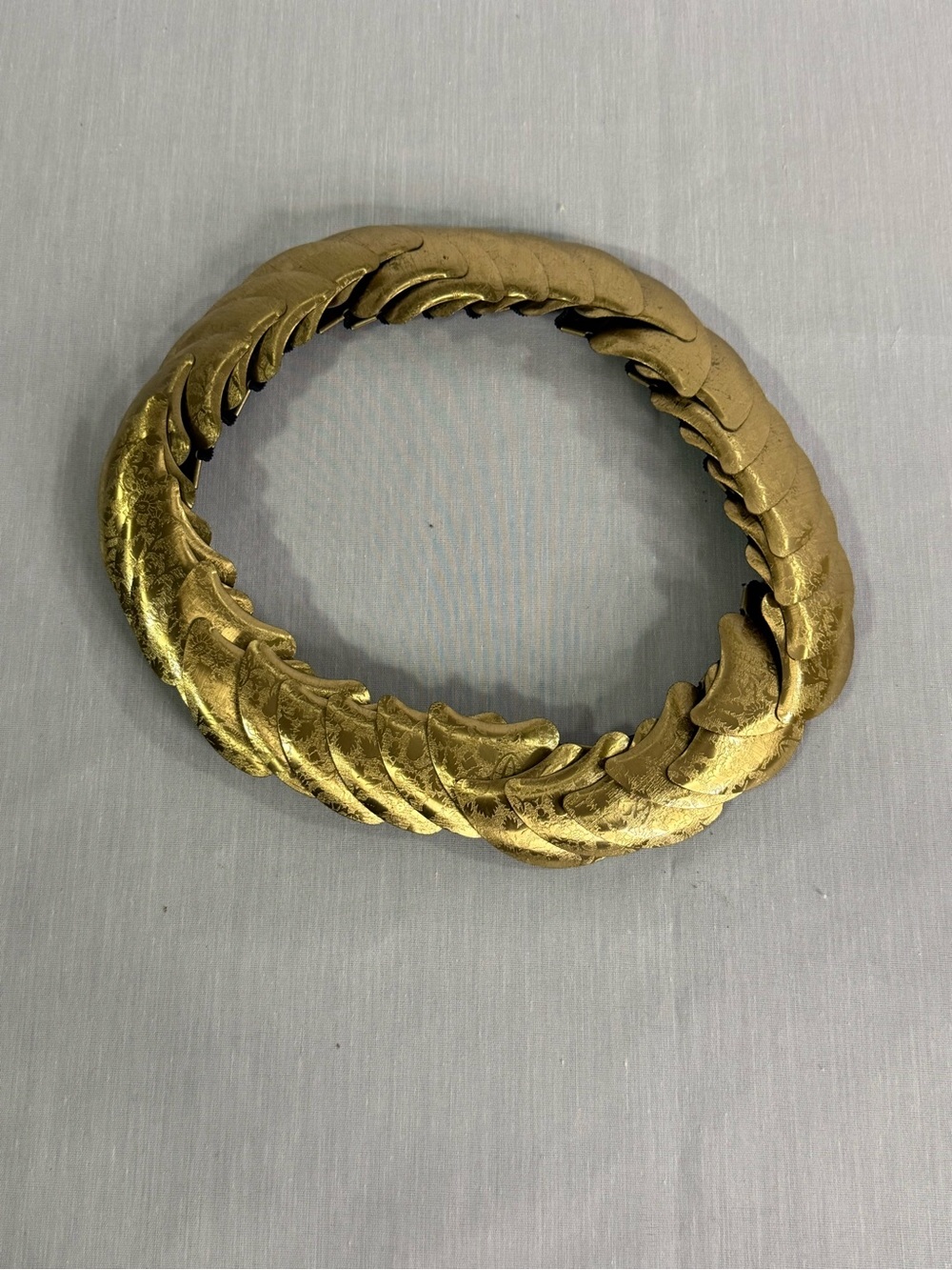 Vintage 1980s Liquid Gold Plated Scallop Link Statement Waist Belt 24"